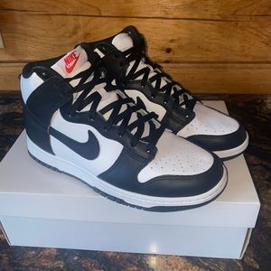 Women’s Nike Dunk Panda High